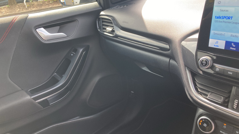 Ford Puma 1.0 EcoBoost Hybrid mHEV ST-Line 5dr Petrol Hatchback